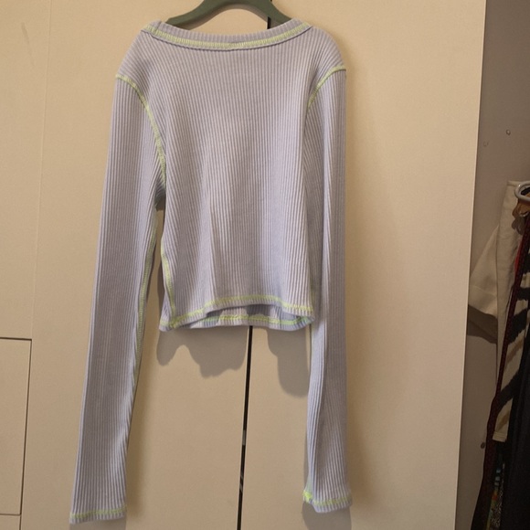 Wilde Fable Long sleeve tee. - Picture 2 of 4